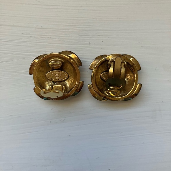 Chanel CC earrings - Picture 2 of 2